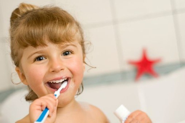 Insegna al bambino l'igiene dentale