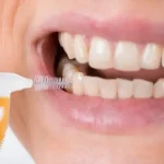 Scovolino interdentale doppio taglia unica